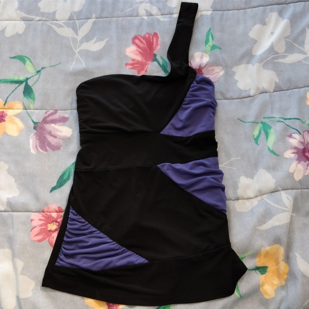 Sexy One shoulder Going Out Top w/ Cutout Back